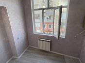 Satılır 2 otaqlı köhnə tikili 60 m², İnşaatçılar m., photo 7 from 8