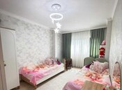 Satılır 4 otaqlı köhnə tikili 110 m², İnşaatçılar m., photo 3 from 8