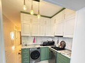 Satılır 4 otaqlı köhnə tikili 110 m², İnşaatçılar m., photo 8 from 8