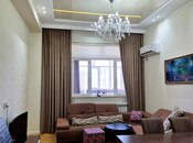 İcarəyə verilir 3 otaqlı yeni tikili 110 m², 28 May m., photo 1 from 8