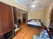 Satılır 5 otaqlı köhnə tikili 110 m², Yasamal q., photo 2 from 8