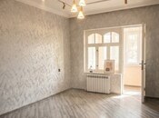 Продаётся 2-комн. вторичка 65 м², м. Ази Асланов, photo 2 from 4