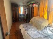 Satılır 3 otaqlı köhnə tikili 55 m², İnşaatçılar m., photo 7 from 8