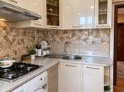 Продаётся 4-комн. вторичка 80 м², м. Нефтчиляр, photo 8 from 8