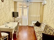 Продается 2-комн. вторичка 50 м², м. Кара Караев, photo 4 from 8