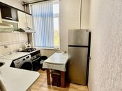 Продается 2-комн. вторичка 50 м², м. Кара Караев, photo 2 from 8