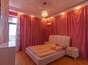Сдаётся 3-комн. новостройка 135 м², м. Иншаатчылар, photo 1 from 8