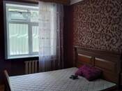 İcarəyə verilir 3 otaqlı köhnə tikili 90 m², Elmlər Akademiyası m., photo 2 from 8