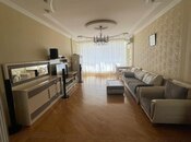İcarəyə verilir 2 otaqlı yeni tikili 110 m², İnşaatçılar m., photo 3 from 8