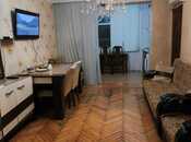 Продается 3-комн. вторичка 60 м², Хатаинский р., photo 1 from 8