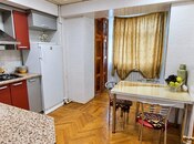 Satılır 3 otaqlı köhnə tikili 95 m², İnşaatçılar m., photo 8 from 8