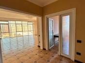 Сдаётся 3-комн. офис 186 м², м. Низами, photo 1 from 8