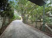 Satılır 12 otaqlı həyət evi/bağ evi 400 m², Badamdar q., photo 3 from 8