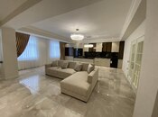 Сдаётся 3-комн. новостройка 155 м², Хатаинский р., photo 1 from 8