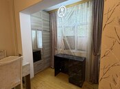 Satılır 1 otaqlı köhnə tikili 50 m², Əhmədli m., photo 2 from 8