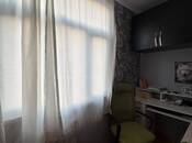 Satılır 2 otaqlı köhnə tikili 65 m², Əhmədli m., photo 2 from 8