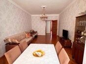 Satılır 2 otaqlı köhnə tikili 61 m², Elmlər Akademiyası m., photo 2 from 8