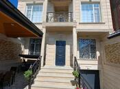 Satılır 6 otaqlı həyət evi/bağ evi 400 m², Badamdar q., photo 2 from 8