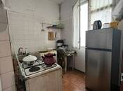 Продаётся 3-комн. вторичка 65 м², м. 20 января, photo 6 from 8