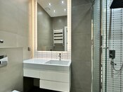 Продаётся 2-комн. новостройка 76 м², м. Кара Караев, photo 1 from 8
