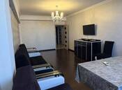 Продается 2-комн. вторичка 60 м², м. Элмляр Академиясы, photo 7 from 8