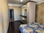 Продается 2-комн. вторичка 60 м², м. Элмляр Академиясы, photo 5 from 8