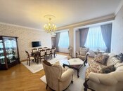Satılır 4 otaqlı yeni tikili 220 m², Gənclik m., photo 1 from 8