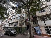 Satılır 2 otaqlı köhnə tikili 44 m², İnşaatçılar m., photo 1 from 8