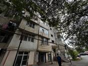 Satılır 2 otaqlı köhnə tikili 44 m², İnşaatçılar m., photo 2 from 8
