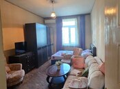 Satılır 2 otaqlı köhnə tikili 56 m², Həzi Aslanov m., photo 1 from 8