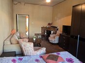 Satılır 2 otaqlı köhnə tikili 56 m², Həzi Aslanov m., photo 2 from 8