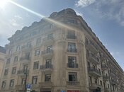 Satılır  obyekt 373 m², Ağ şəhər q., photo 1 from 3