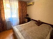 Satılır 2 otaqlı köhnə tikili 90 m², Qara Qarayev m., photo 3 from 8