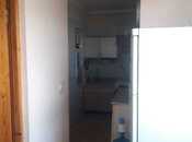 Satılır 3 otaqlı köhnə tikili 75 m², Qara Qarayev m., photo 6 from 8