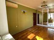 Satılır 3 otaqlı köhnə tikili 85 m², Yasamal q., photo 6 from 8
