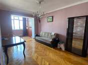 Satılır 3 otaqlı köhnə tikili 85 m², Yasamal q., photo 2 from 8