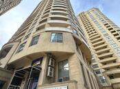 Продаётся 3-комн. новостройка 135 м², м. Низами, photo 1 from 8