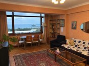 Satılır 2 otaqlı köhnə tikili 50 m², Sahil m., photo 3 from 8
