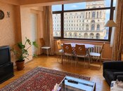 Satılır 2 otaqlı köhnə tikili 50 m², Sahil m., photo 4 from 8