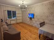 Satılır 2 otaqlı köhnə tikili 60 m², Xalqlar Dostluğu m., photo 3 from 8