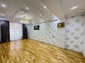Продаётся 3-комн. новостройка 130 м², м. Кара Караев, photo 1 from 8