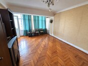 Продается 2-комн. вторичка 50 м², м. Гянджлик, photo 2 from 8