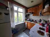 Продаётся 3-комн. вторичка 70 м², м. Кара Караев, photo 2 from 8