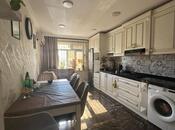 Продается 3-комн. вторичка 90 м², м. Нефтчиляр, photo 1 from 8