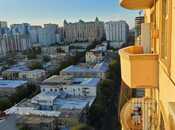 Сдаётся 3-комн. новостройка 140 м², м. Низами, photo 3 from 8