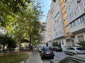 Продается 2-комн. вторичка 48 м², м. Гянджлик, photo 1 from 8