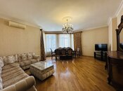 İcarəyə verilir 3 otaqlı yeni tikili 125 m², 28 May m., photo 1 from 8