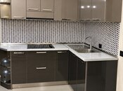 Сдается 3-комн. новостройка 115 м², Насиминский  р., photo 1 from 8