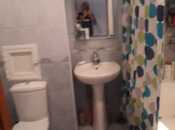 Продаётся 3-комн. вторичка 75 м², м. Кара Караев, photo 8 from 8