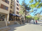 Satılır 2 otaqlı köhnə tikili 75 m², İnşaatçılar m., photo 3 from 8